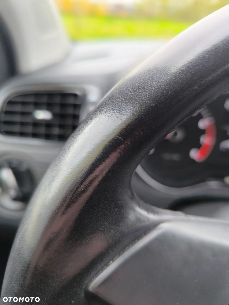 Volkswagen Polo 1.2 Team - 38