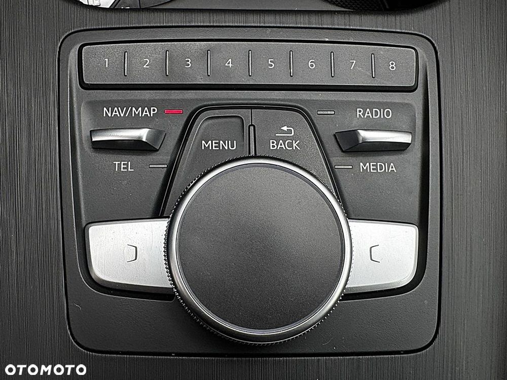 Audi A4 Limousine 1.4 TFSI S tronic - 17