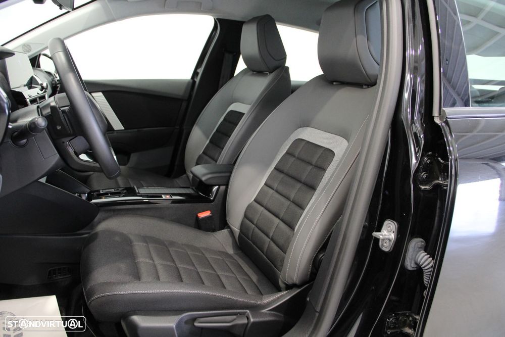 Citroën C4 1.2 Hybrid Plus e-DSC6 - 7