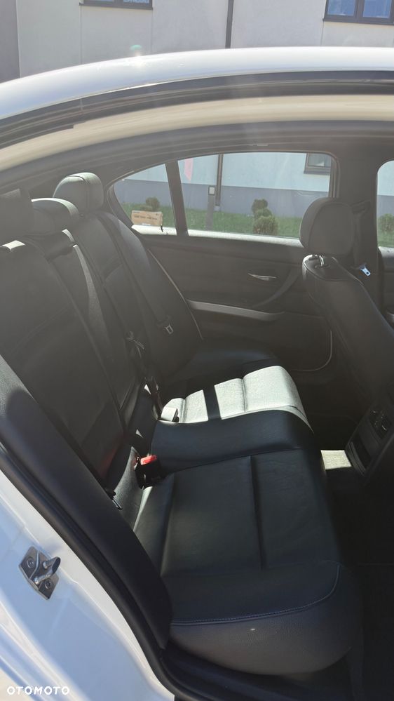 BMW Seria 3 - 10
