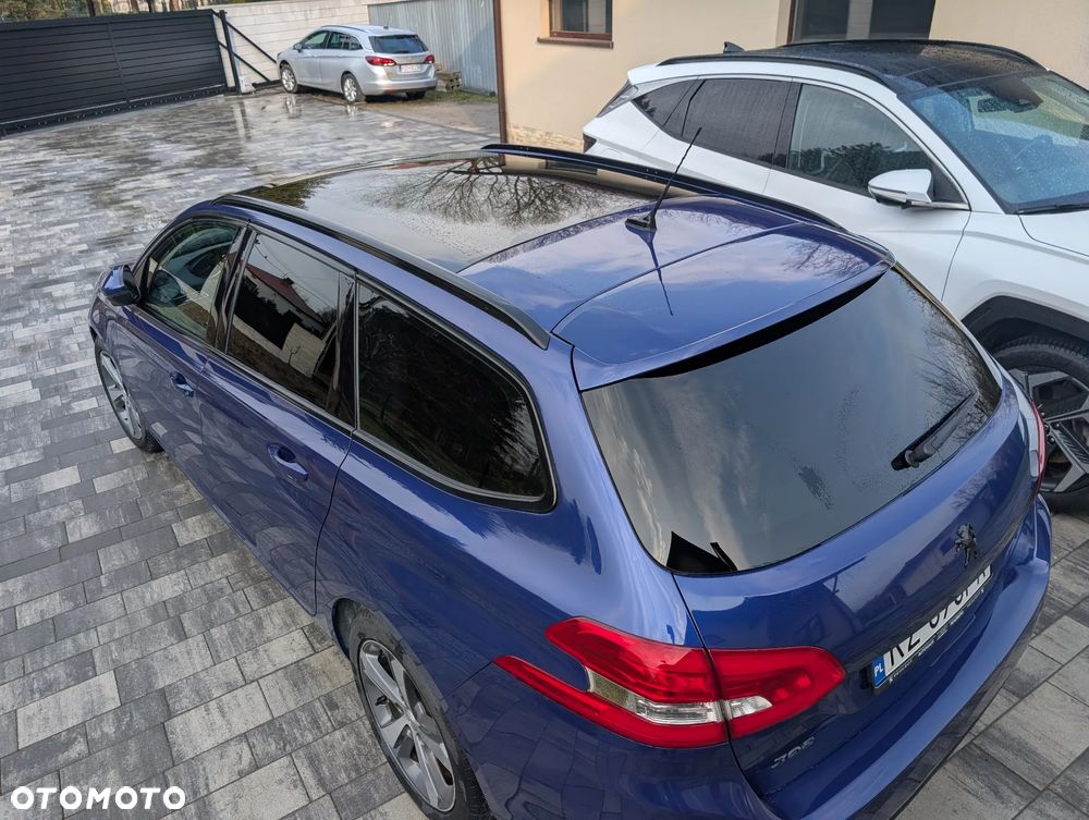 Peugeot 308 2.0 HDi Allure - 4