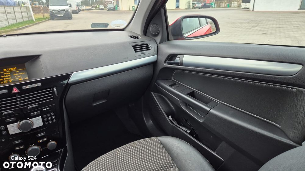 Opel Astra 1.8 Cosmo - 14