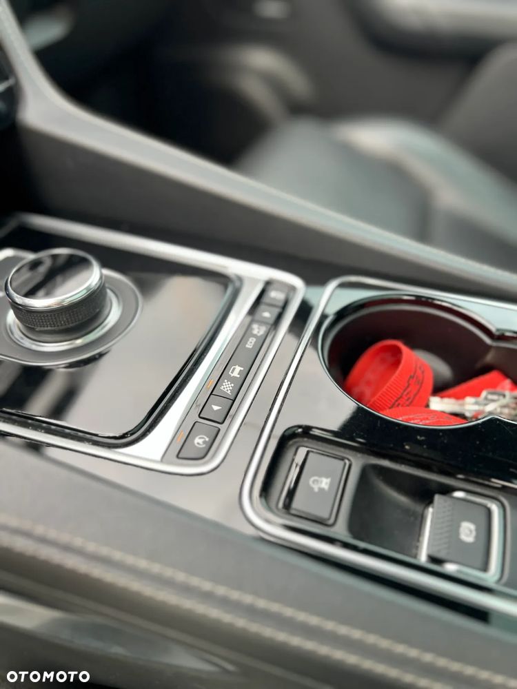 Jaguar F-Pace 3.0 V6 AWD S - 33