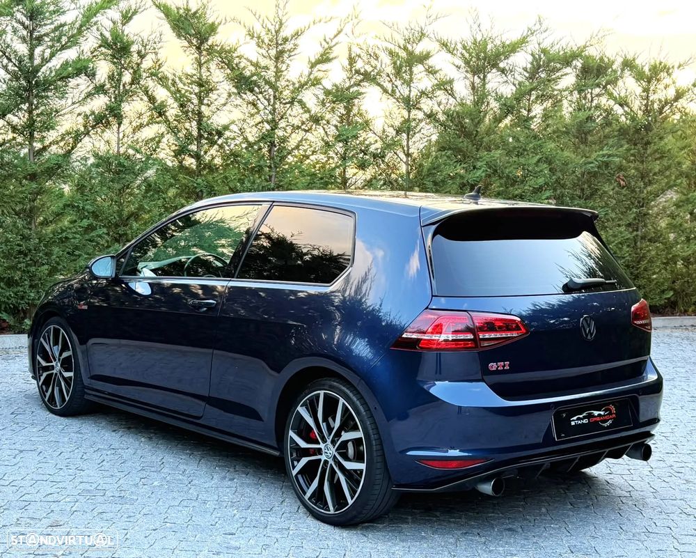 VW Golf GTI Performance BlueMotion DSG - 9