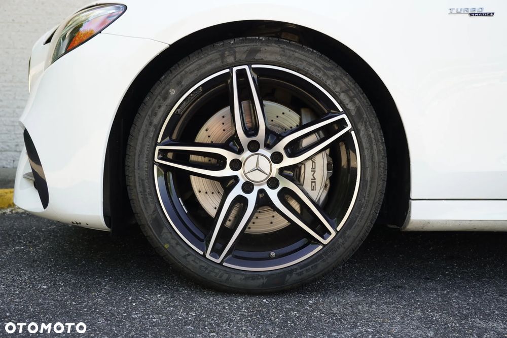 Mercedes-Benz Klasa E AMG 53 4Matic+ AMG Speedshift TCT-9G - 11