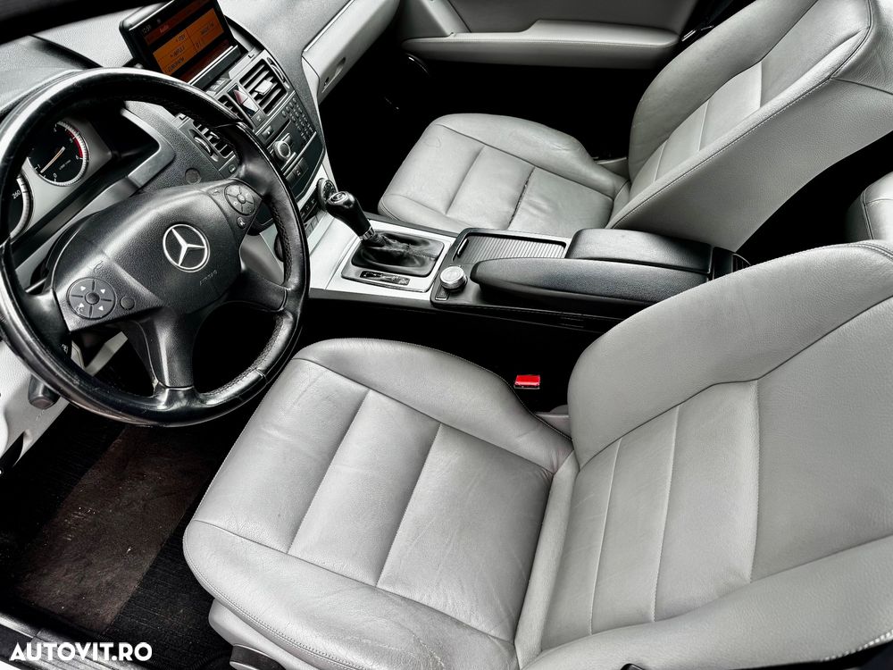 Mercedes-Benz C - 6