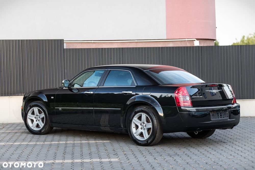 Chrysler 300C - 6