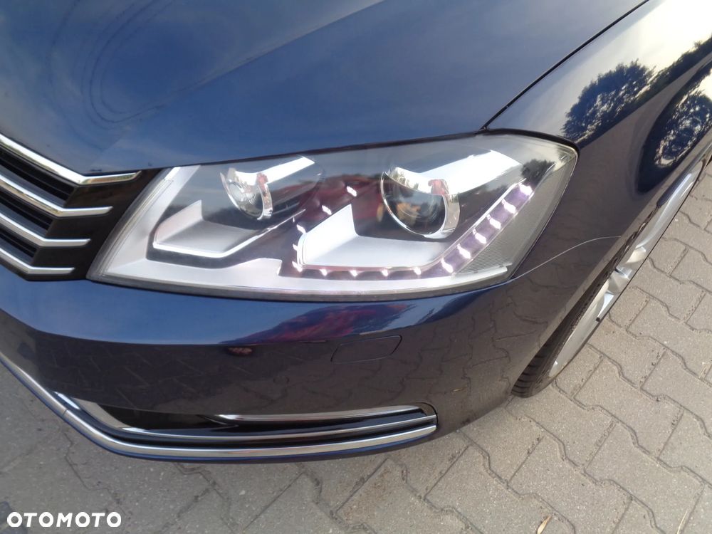 Volkswagen Passat 1.8 TSI Highline - 37