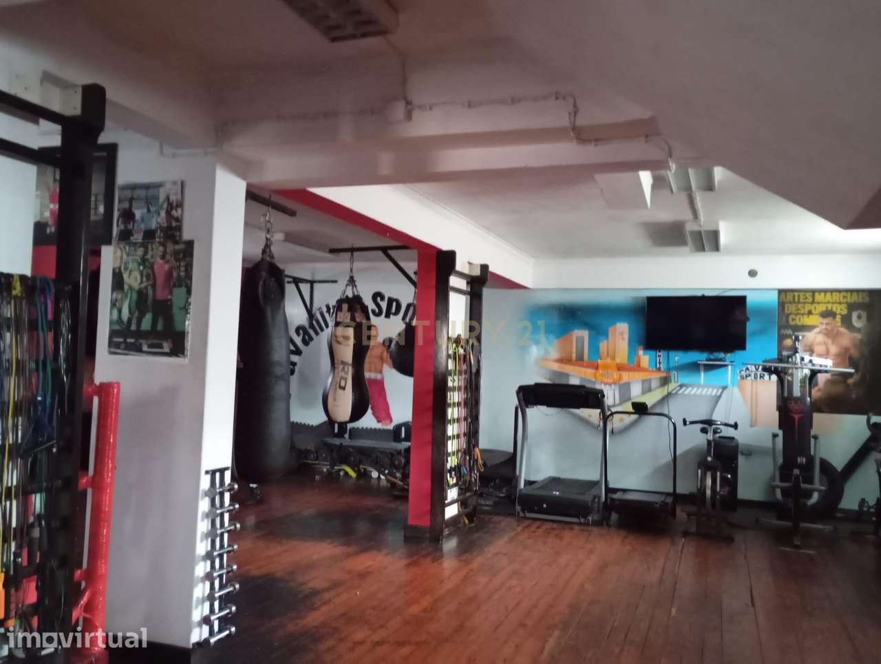 Garagem/armazém a funcionar como ginásio em localização privilegiada - Grande imagem: 5/8