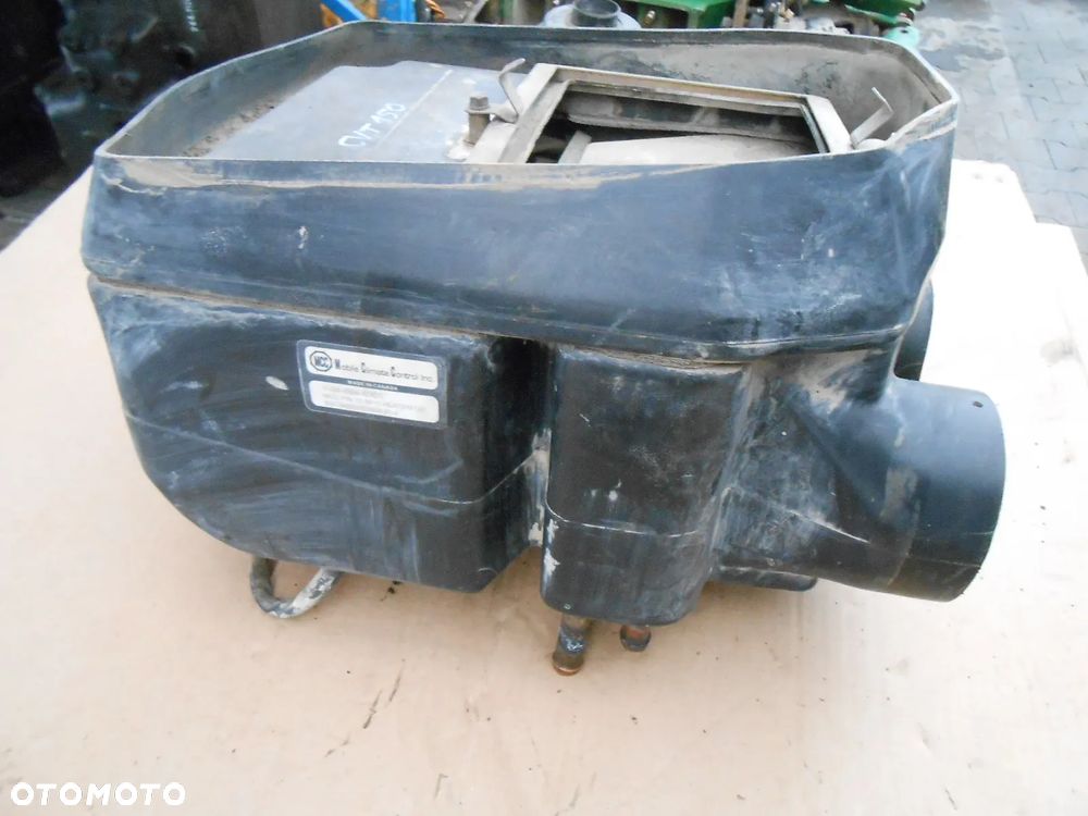 Zespół nagrzewnicy Case CS CVX Steyr CVT - 10