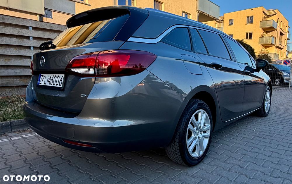 Opel Astra 1.6 D (CDTI) Automatik Innovation - 11
