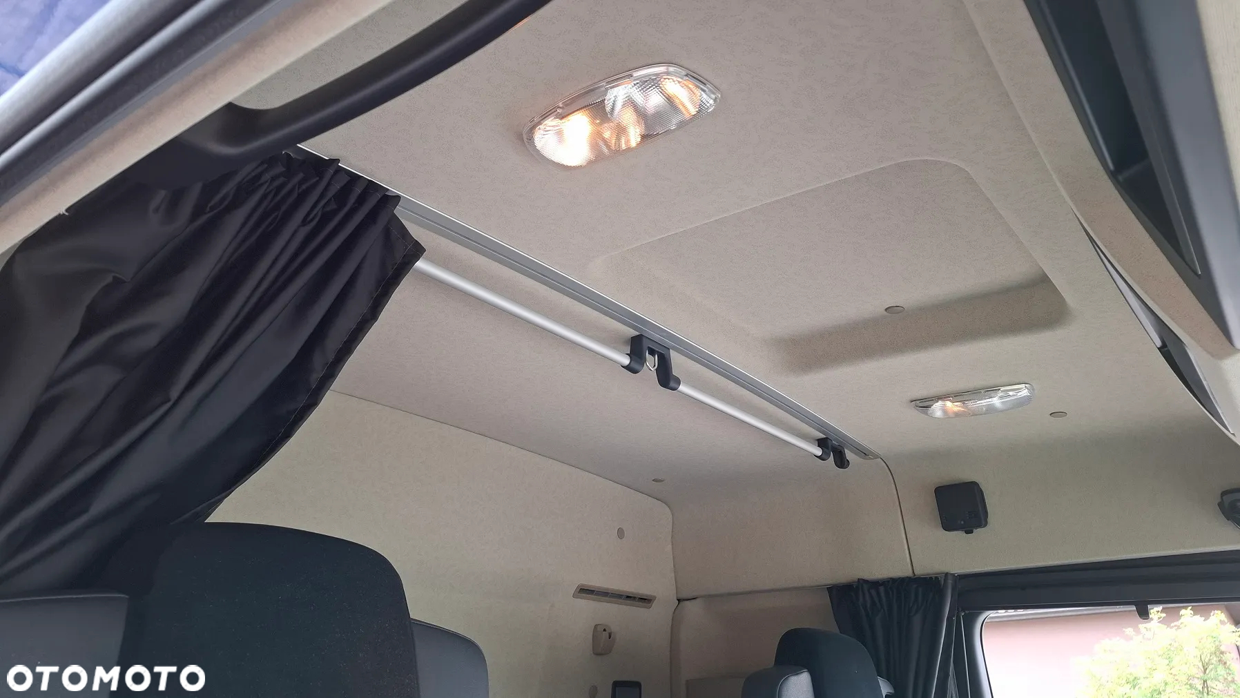 Mercedes-Benz ACTROS 1824 / PEŁNY ADR / RAMA POD ZABUDOWE 5.22 / DMC 18000 / MAŁO UŻYWANY ! - 27