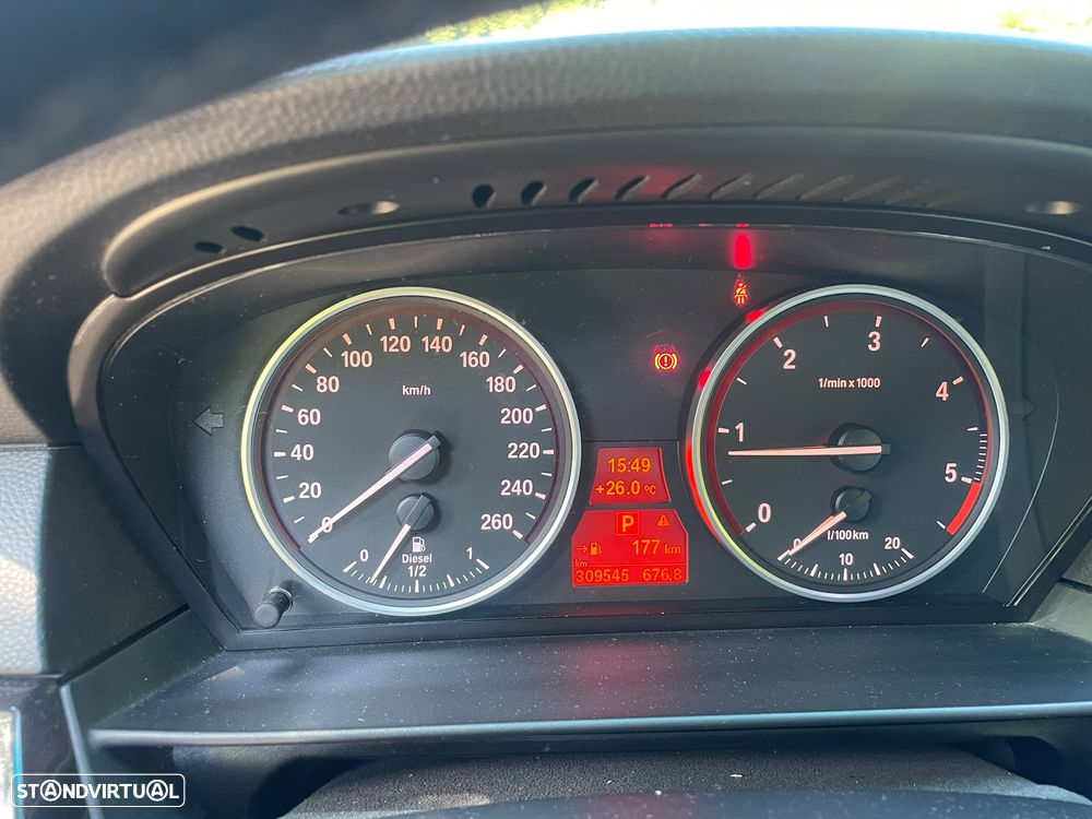 BMW 520 d Aut. Edition Sport - 13