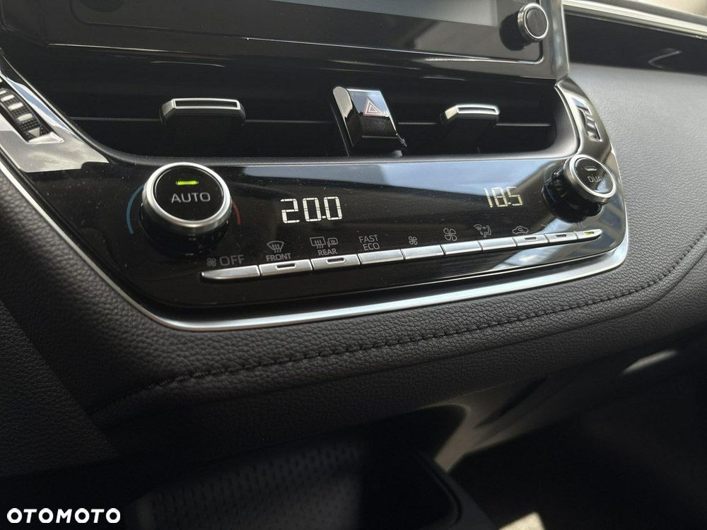 Toyota Corolla 1.8 Hybrid Comfort - 25
