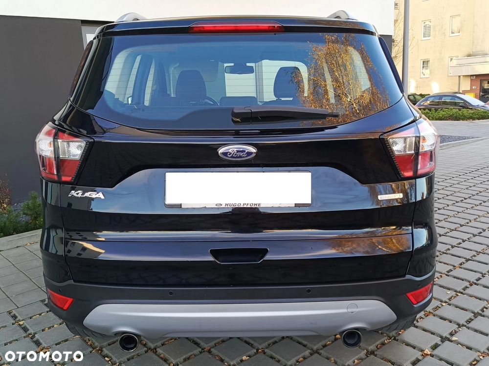 Ford Kuga 1.5 EcoBoost 2x4 Titanium - 5