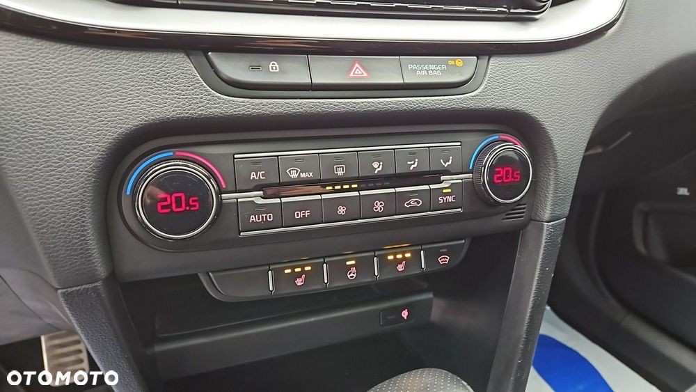 Kia ProCeed 1.6 T-GDI GT DCT - 18