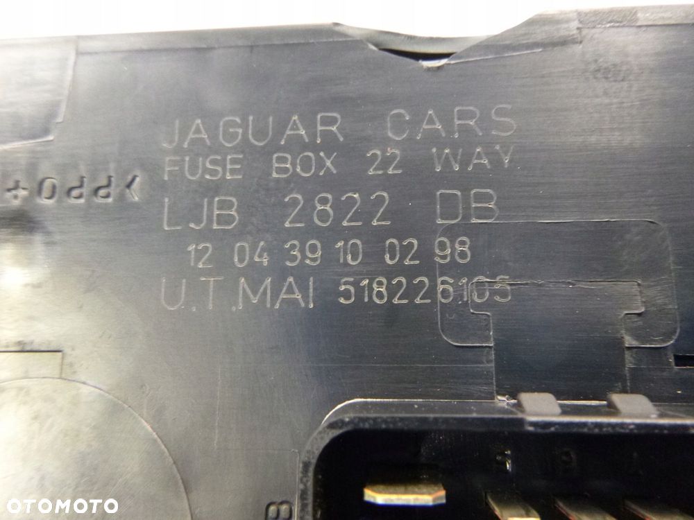 JAGUAR XKR XK R X100 SKRZYNKA PUSZKA BEZPIECZNIKÓW - 8