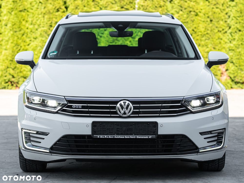 Volkswagen Passat Variant - 4