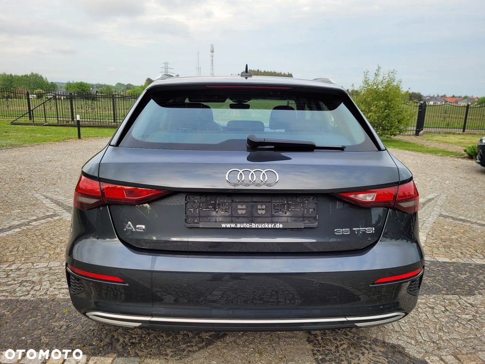 Audi A3 Sportback 35 TFSI cylinder on demand design - 36