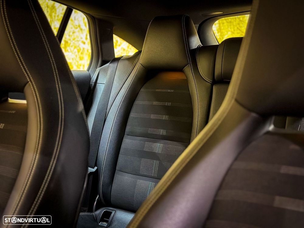 Mercedes-Benz CLA 180 - 39