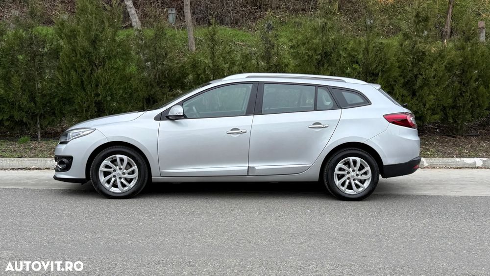 Renault Megane ENERGY TCe 115 Start & Stopp Paris Business - 4