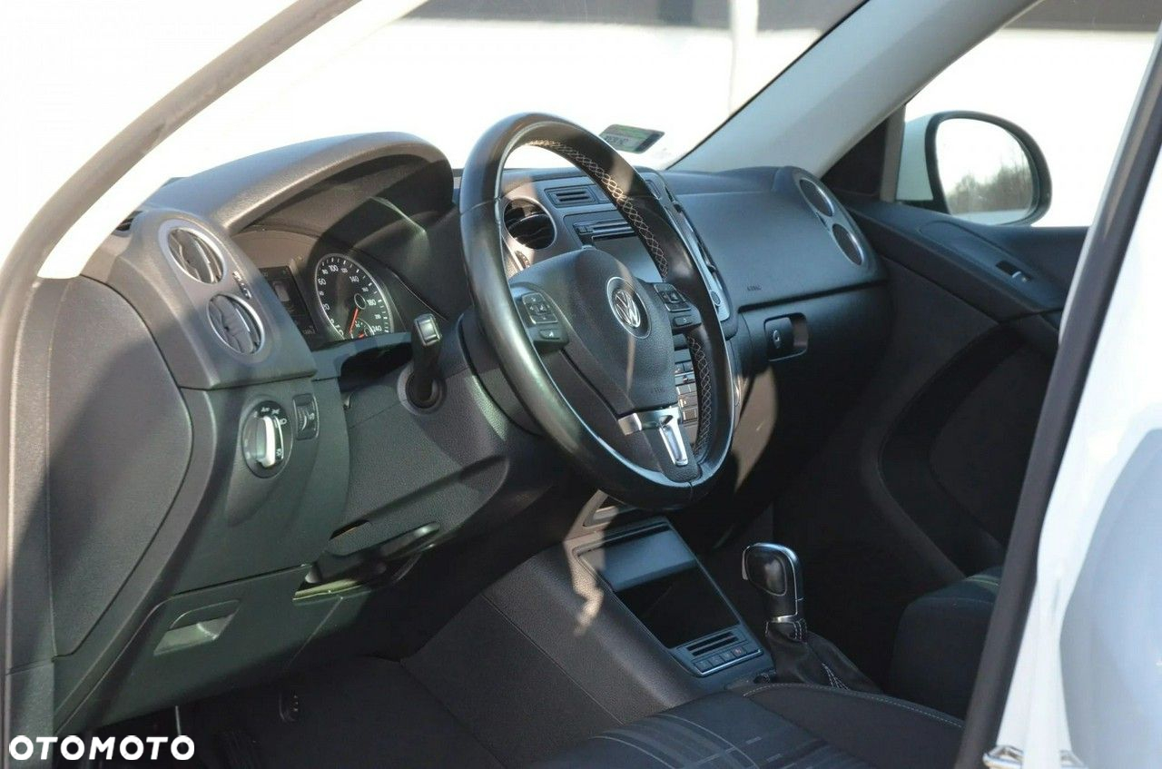 Volkswagen Tiguan - 17