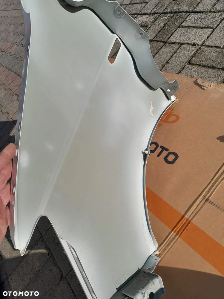 Vw T6 błotnik prawy - 4