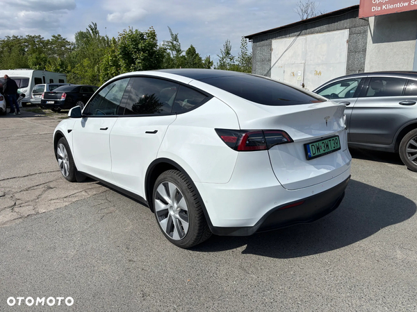 Tesla Y Long Range AWD