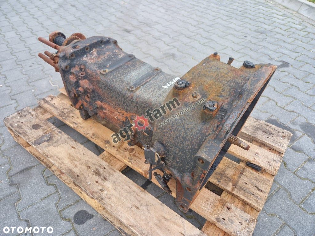 Skrzynia biegów Agroplus F 75 - 1