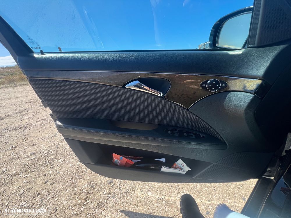 Mercedes-Benz E 220 CDi Avantgarde - 16