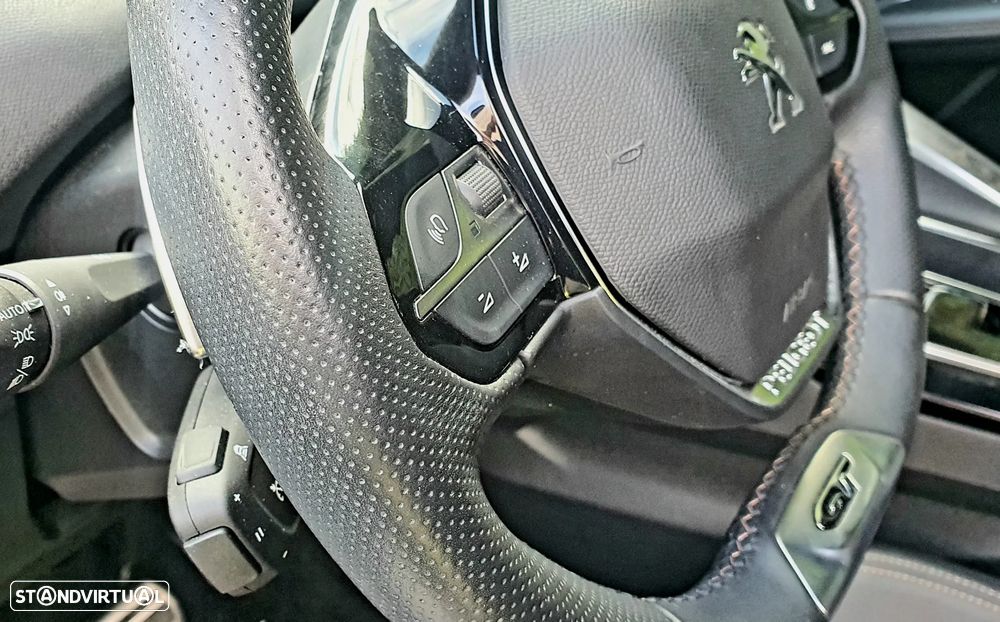 Peugeot 3008 1.6 Hybrid GT e-EAT8 - 6