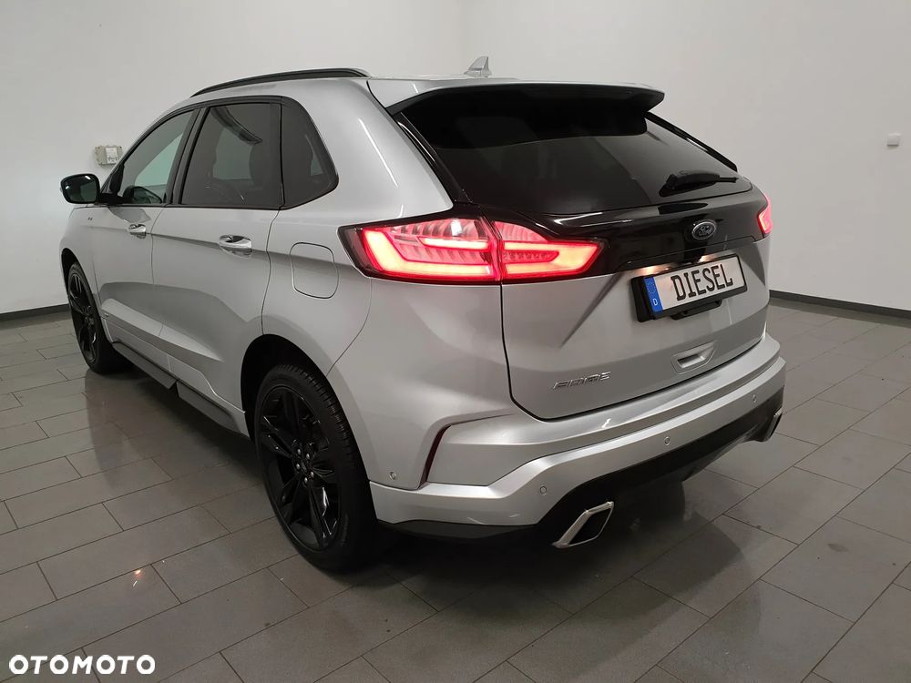 Ford Edge 2.0 EcoBlue Bi-Turbo 4x4 ST-LINE - 4