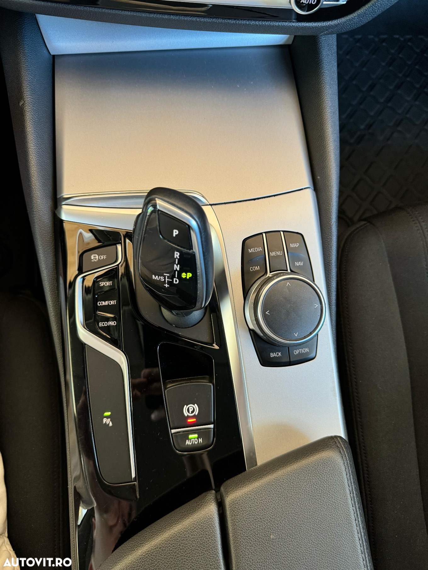 BMW Seria 5 520d xDrive Touring Aut. - 14
