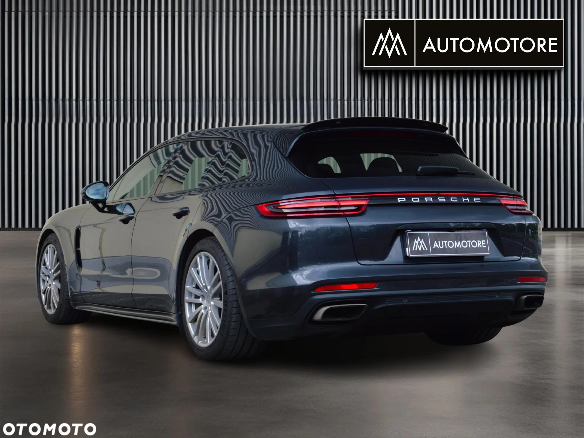 Porsche Panamera 4 Sport Turismo - 8