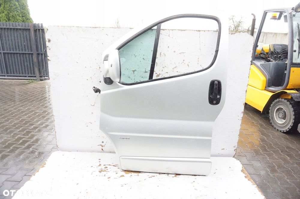 DRZWI LEWY PRZÓD OPEL VIVARO A - 1