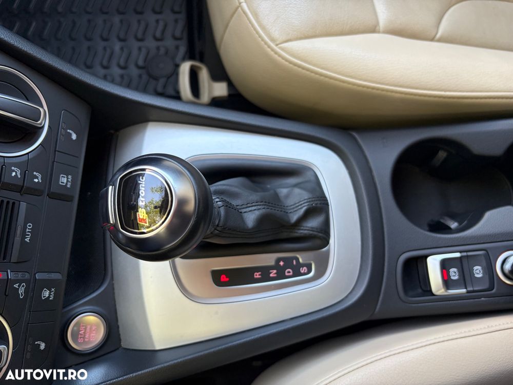 Audi Q3 2.0 TFSI Quattro Stronic Design - 19