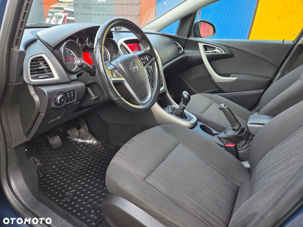 Opel Astra - 13
