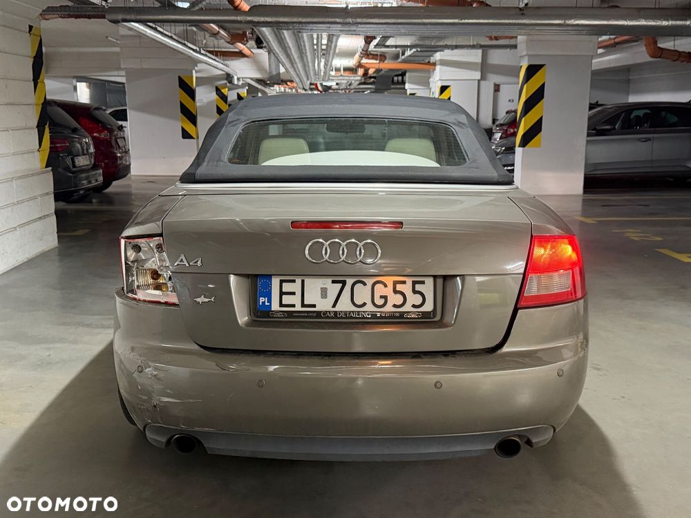 Audi A4 Cabrio 1.8 T multitronic - 5