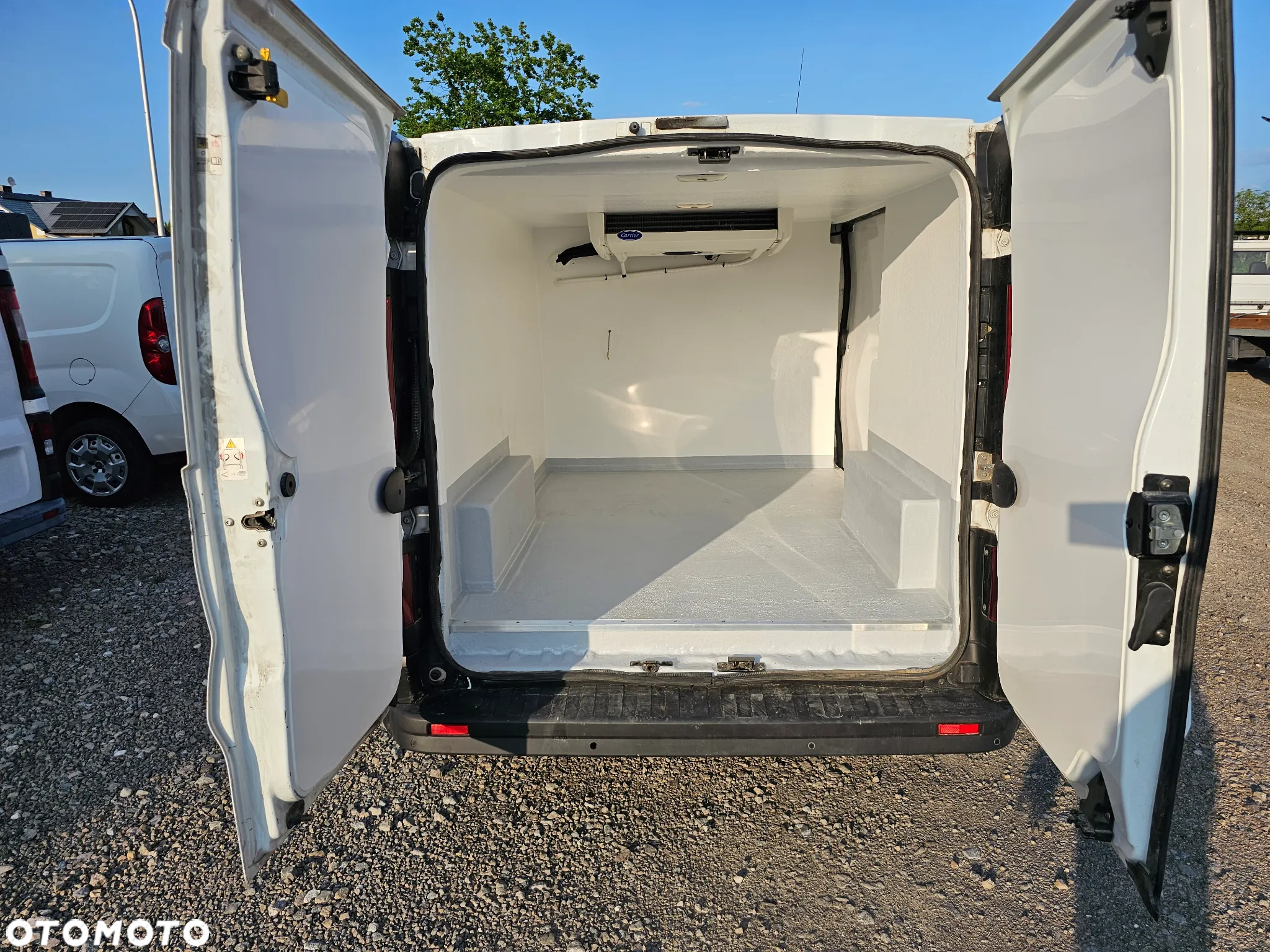 Opel VIVARO CHLODNIA MROZNIA CARRIER KLIMA EURO6 - 2
