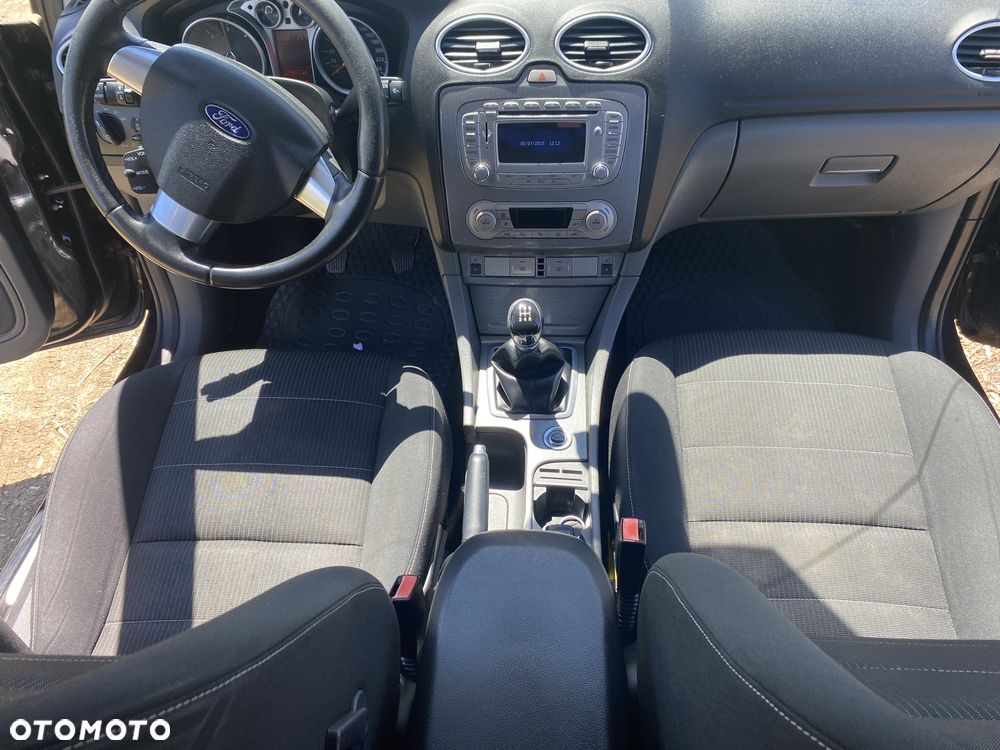 Ford Focus - 17