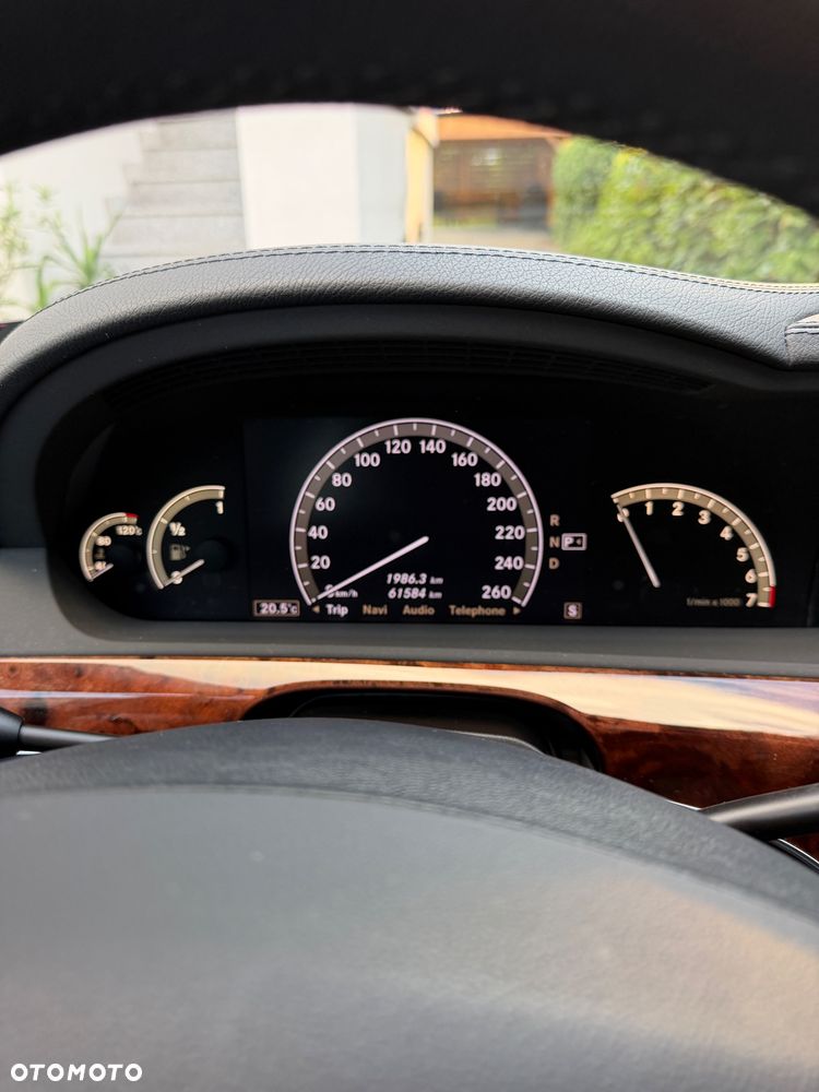 Mercedes-Benz Klasa S 500 7G-TRONIC - 23