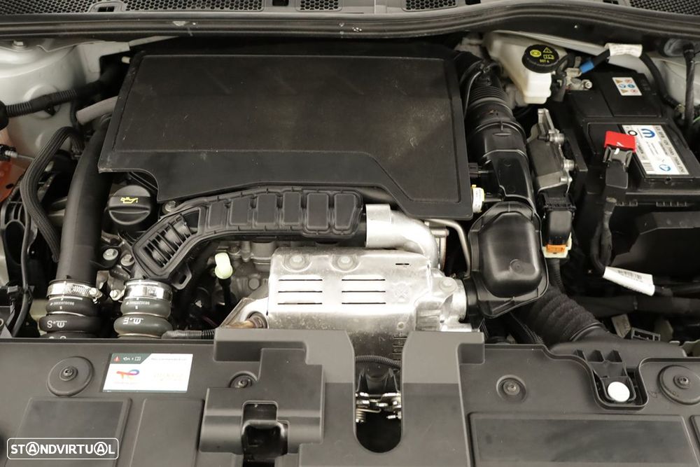 Citroën C4 1.2 PureTech Plus EAT8 - 24