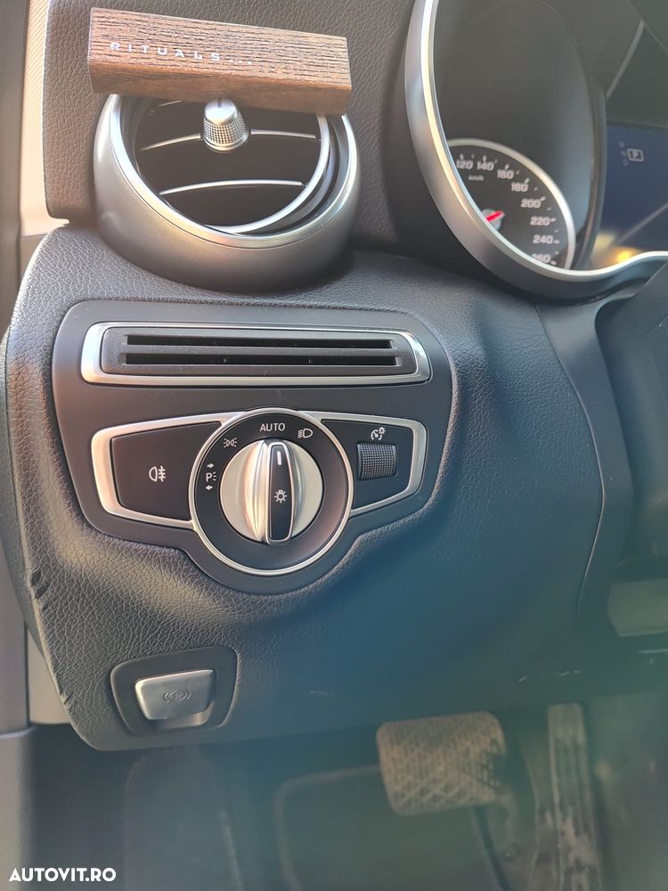 Mercedes-Benz C - 17