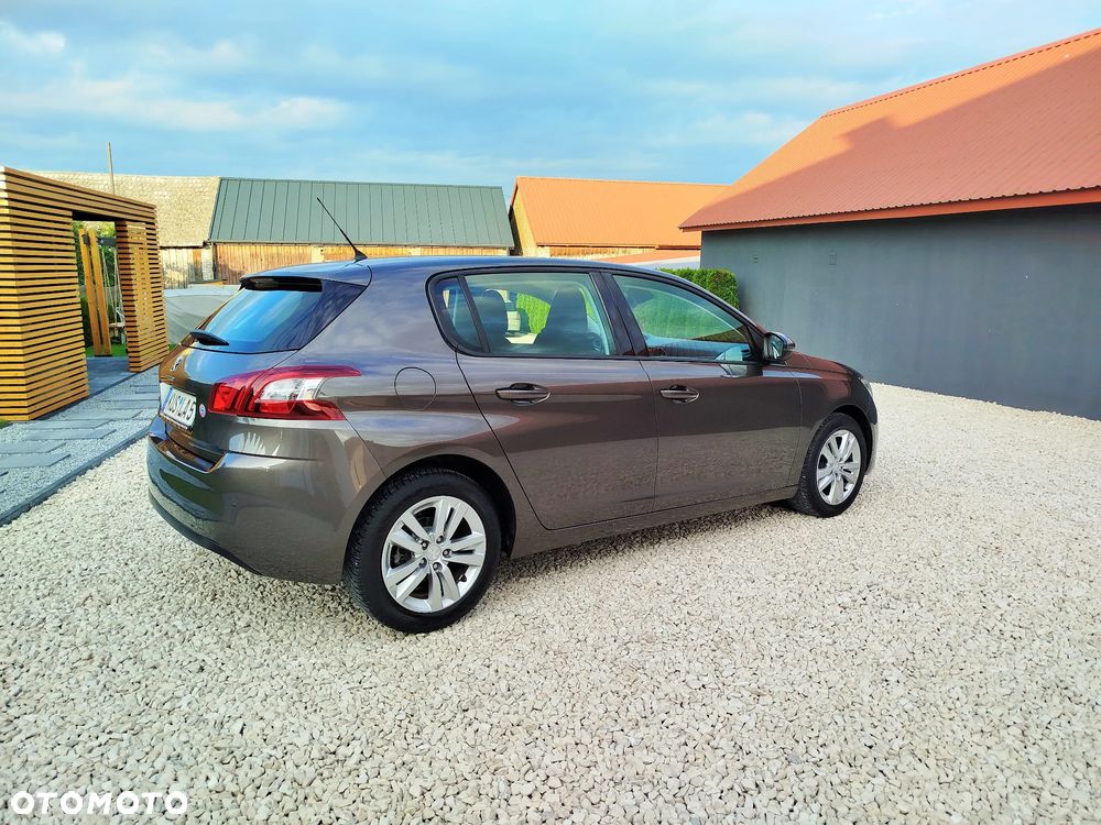 Peugeot 308 82 VTi Active - 23