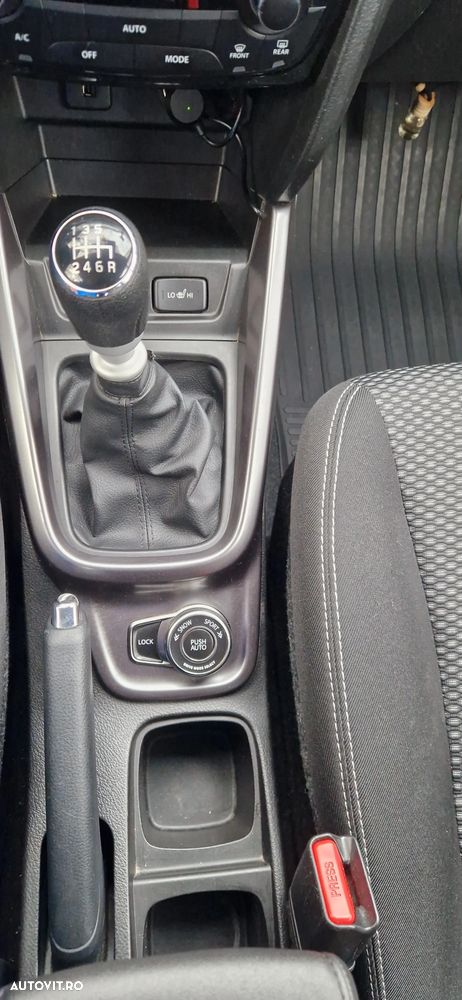 Suzuki Vitara 1.4 ALLGRIP Passion - 24