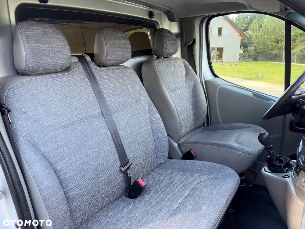 Renault Trafic - 22