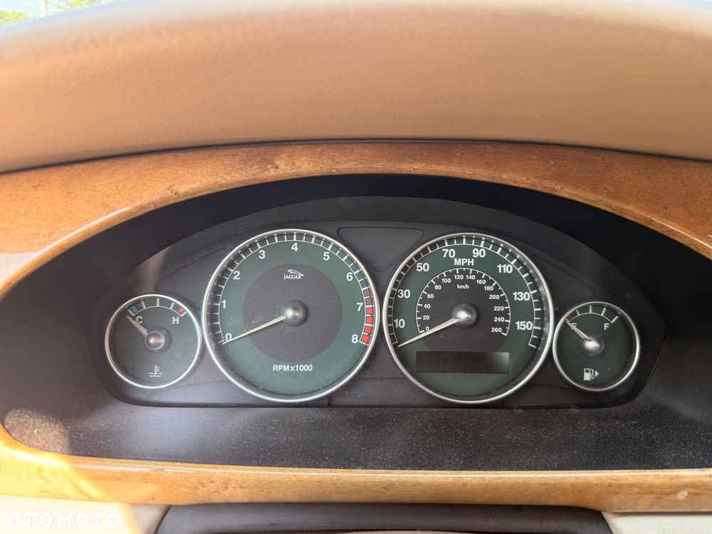 Jaguar X-Type 3.0 V6 4x4 Executive - 18