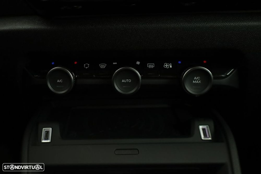 Citroën C4 1.2 Hybrid Max e-DSC6 - 12