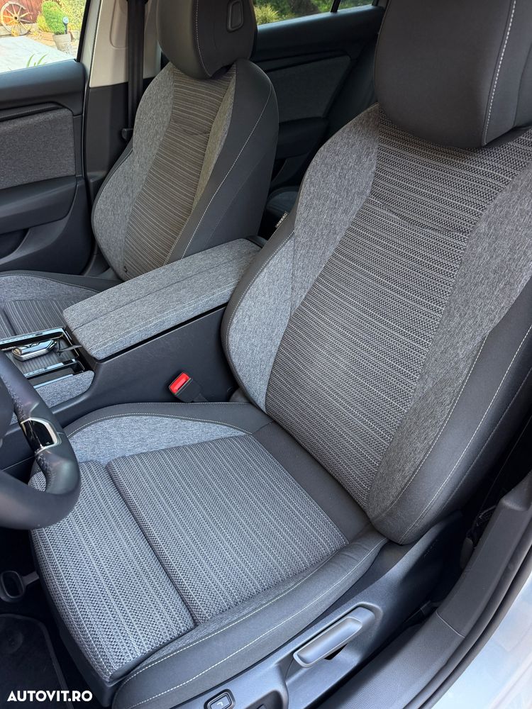 Skoda Superb 2.0 TDI DSG Premium Edition - 12