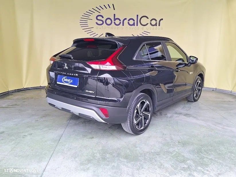 Mitsubishi Eclipse Cross 2.4 PHEV Black Edition - 4